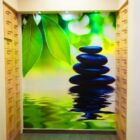 Ταπετσαρία τοίχου σε φαρμακείο.